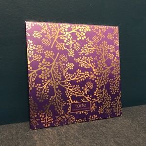 Tarte Amazonian clay eyeshadow palette